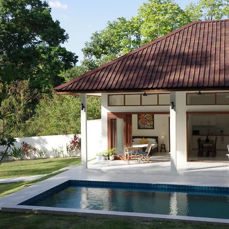 Villa Meranti - Spacious Private Pool Villa Pantai Cenang  Extérieur photo