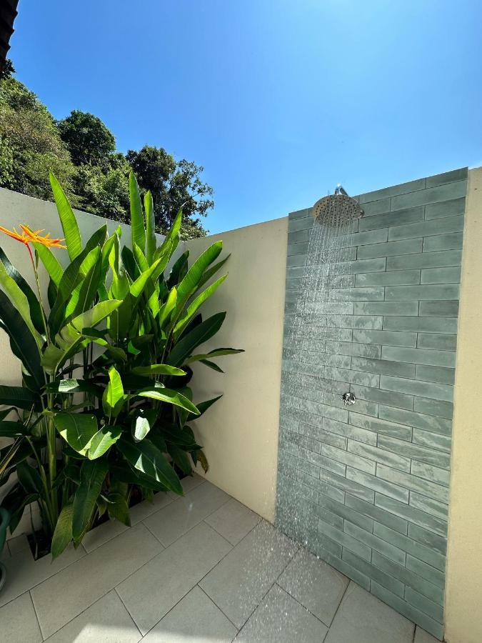 Villa Meranti - Spacious Private Pool Villa Pantai Cenang  Extérieur photo